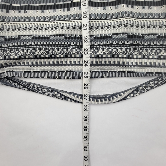 Nike Pro Dri-Fit Womens Size Small Black Running/ Jogging Jacket Active Sports - Picture 7 of 9